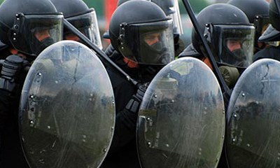 Anti riot shield for police